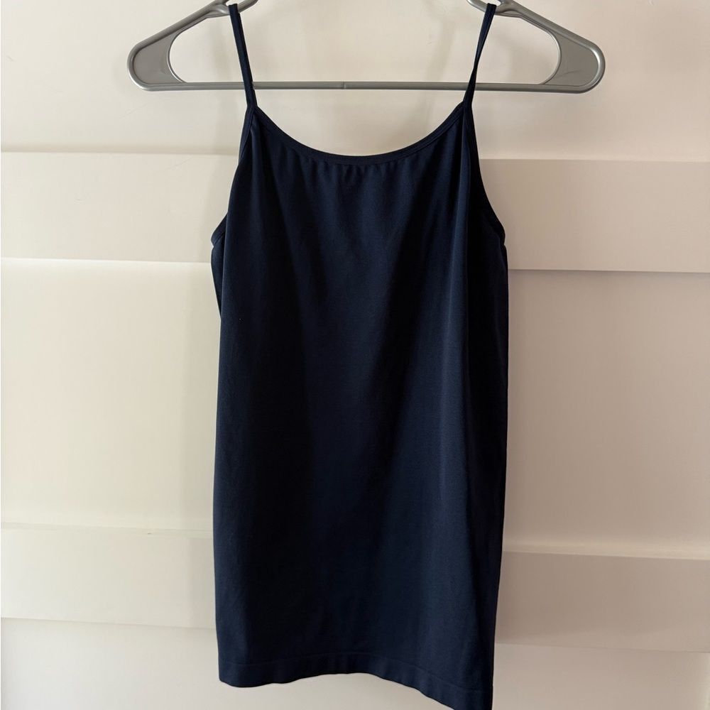 New Zenana Outfitters Navy Strapy Basic Tank Top with lots of stretch